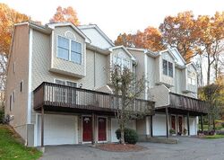  Trolley Bridge Rd, Shelton CT