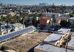 Pre-foreclosure in  S Bronson Ave Los Angeles, CA 90019