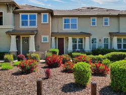 Pre-foreclosure in  Blossom Rock Ln Folsom, CA 95630