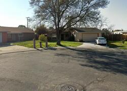 Pre-foreclosure in  Hollywood Dr Stockton, CA 95210