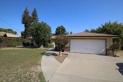Pre-foreclosure in  W Palm Ave Reedley, CA 93654