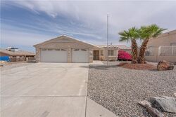 Pre-foreclosure in  Crater Dr Lake Havasu City, AZ 86404