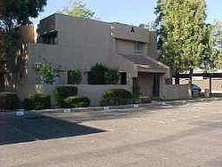 Pre-foreclosure in  N Biltmore Dr Apt Phoenix, AZ 85029