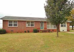 Pre-foreclosure in  Morningside Dr Madison, AL 35758