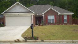 Pre-foreclosure in  Lincolnshire Ln Phenix City, AL 36870