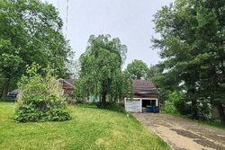 Pre-foreclosure in  Wadsworth Rd Barberton, OH 44203