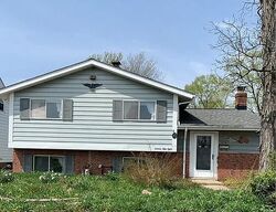 Pre-foreclosure in  Roselawn Rd Cleveland, OH 44124