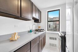 Pre-foreclosure in  Briggs Ave d Bronx, NY 10458