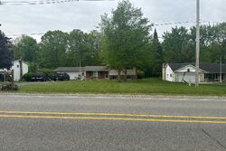 Pre-foreclosure in  Pollock Rd Grand Blanc, MI 48439