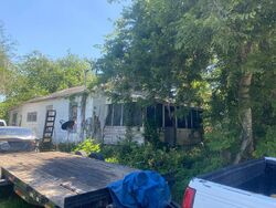 Pre-foreclosure in  Rose Ave Dade City, FL 33523