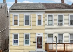 Pre-foreclosure in  W Princess St York, PA 17401