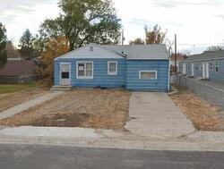 Pre-foreclosure in  N 2nd St E Riverton, WY 82501