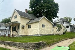  Rosendale St, Beaver Dam WI