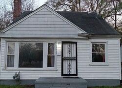 Pre-foreclosure in  Pembroke Ave Detroit, MI 48219