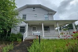  Ne Garfield St, Camas WA