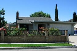 Pre-foreclosure in  E Bonita Dr Simi Valley, CA 93065