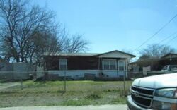 Pre-foreclosure in  Spear St San Antonio, TX 78237