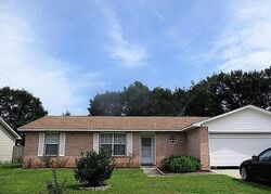 Pre-foreclosure in  Chantilly Cir Milton, FL 32583