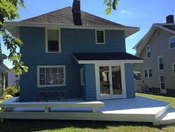 Pre-foreclosure in  E Hillcrest Ave New Castle, PA 16105