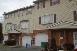Pre-foreclosure in  N Fenwick St Allentown, PA 18109