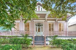 Pre-foreclosure in  Marigny St New Orleans, LA 70117