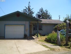  Se Lee Ave, Lincoln City OR