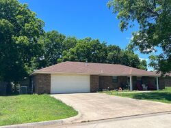  Hines Ct, Sulphur OK