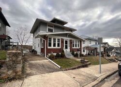  N 8th St, Cambridge OH
