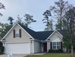 Pre-foreclosure in  Bermuda Vw New Bern, NC 28560
