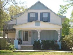Pre-foreclosure in  Woodland Ave Satsuma, AL 36572