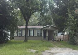 Pre-foreclosure in  Anderson Rd Saraland, AL 36571