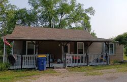Pre-foreclosure in  Wehde St Old Monroe, MO 63369