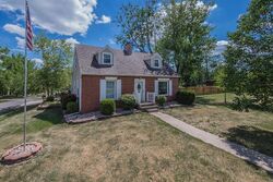  W Burkhart St, Moberly MO