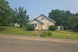  N Coffman St, Park Hills MO