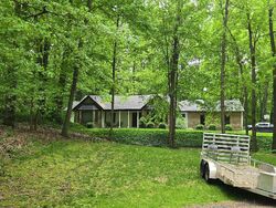  Thornapple Hills Dr, Middleville MI