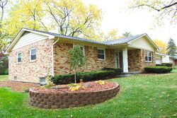 Pre-foreclosure in  Wedgewood Dr Grand Blanc, MI 48439