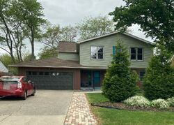Pre-foreclosure in  Hillcrest Blvd Ypsilanti, MI 48197