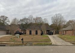  Amber Lakes Dr, Greenwell Springs LA