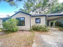 Pre-foreclosure in  12th St Lake Charles, LA 70601