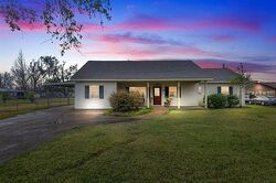 Pre-foreclosure in  Madison St Sulphur, LA 70663