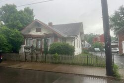 Pre-foreclosure in  5th Ave Dayton, KY 41074