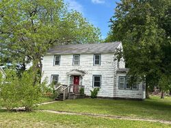 Pre-foreclosure in  W North St Manly, IA 50456