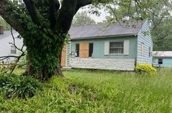  S Park Dr, Fort Wayne IN