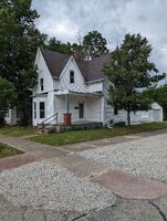 Pre-foreclosure in  Home Ave Columbus, IN 47201