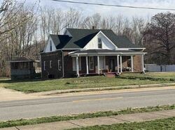  W Pike Ave, Petersburg IN