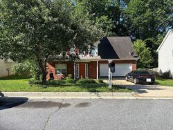 Pre-foreclosure in  Garrison Ct Jonesboro, GA 30238