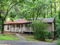 Pre-foreclosure in  Springwood Dr Douglasville, GA 30135