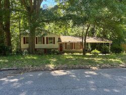 Pre-foreclosure in  Bretton Dr Rex, GA 30273
