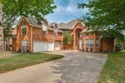 Pre-foreclosure in  Hills Creek Dr Mckinney, TX 75070