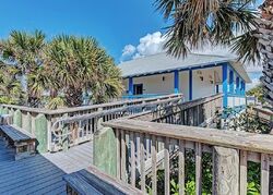 Pre-foreclosure in  Jade St Rotonda West, FL 33947